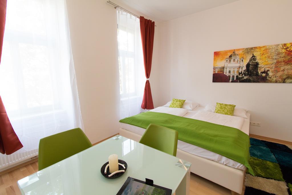 Checkvienna - Lassallestrasse Room photo