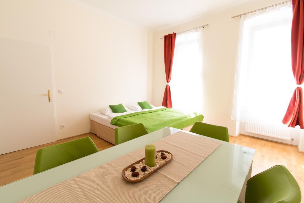 Checkvienna - Lassallestrasse Room photo